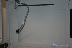 00044Aerocool XPREDATOR WHITE XTREMEHARDWARE.COM